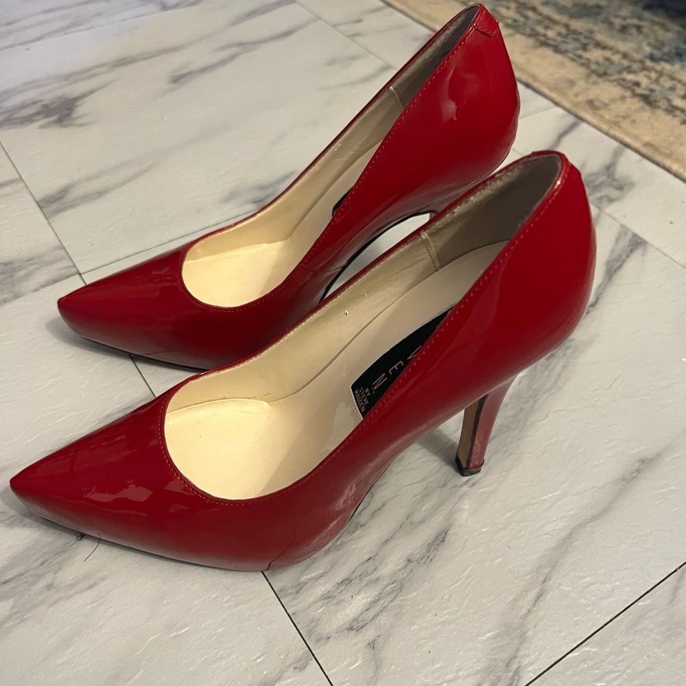 Steve by Steven Madden point toe pumps
